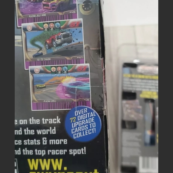 SPIN MASTER Swypeout Battle Racing PC Game Bundle with digital upgrade cards - Picture 9 of 11